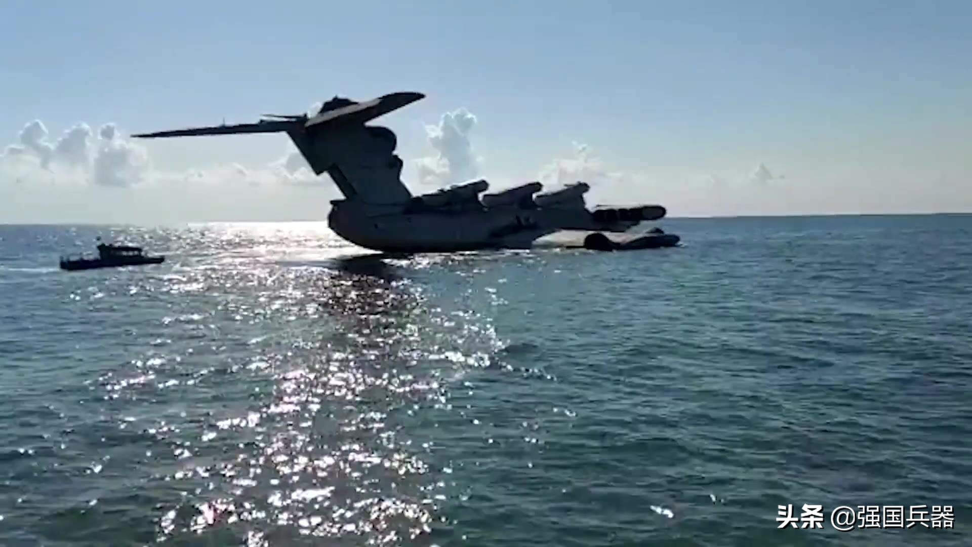 ԭ���Ҿ�����һ�ᵺ��ս�����������ң��ʺϴӴ�½�Ե�����й���