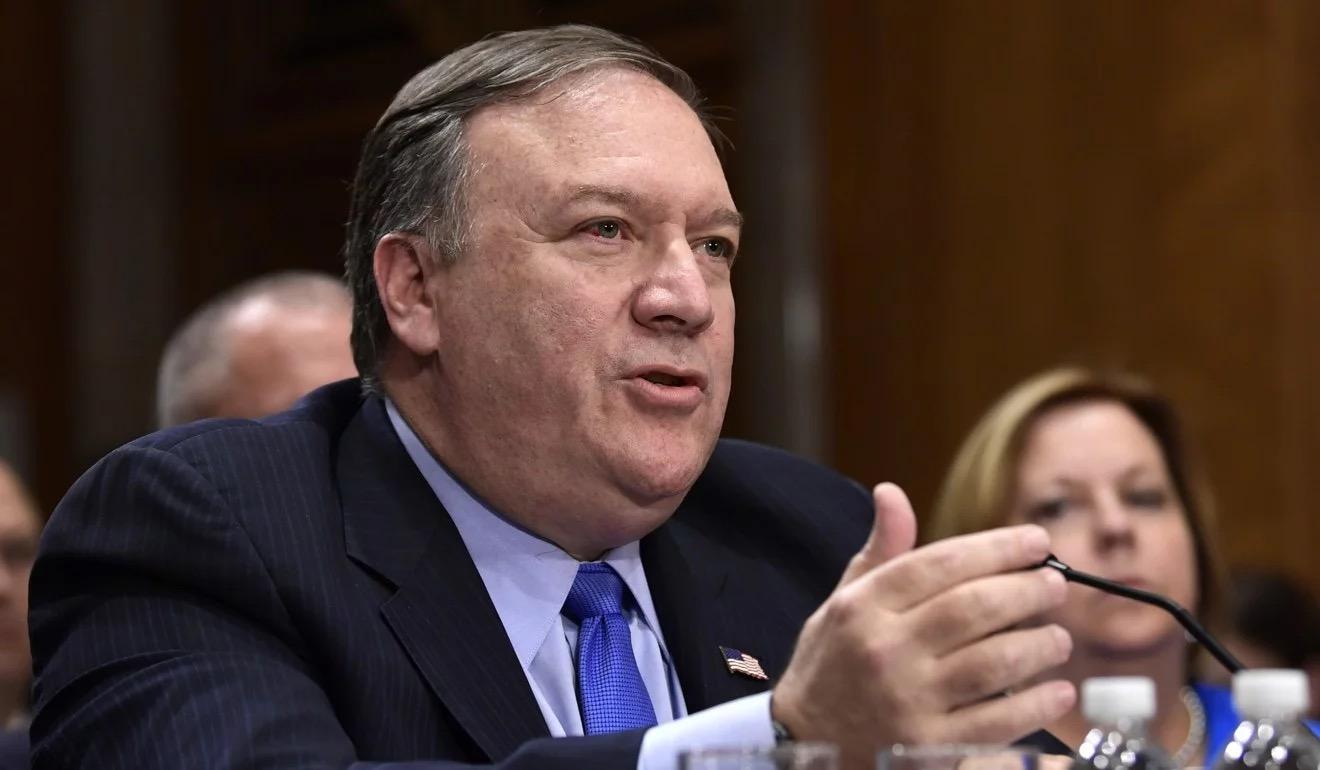 被拜登踢出白宫后，余茂春突然现身了，果然没