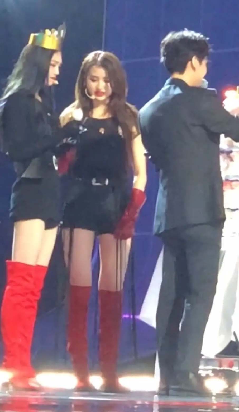 172girls其他三人是健身塑形狂魔，同样172身高的金