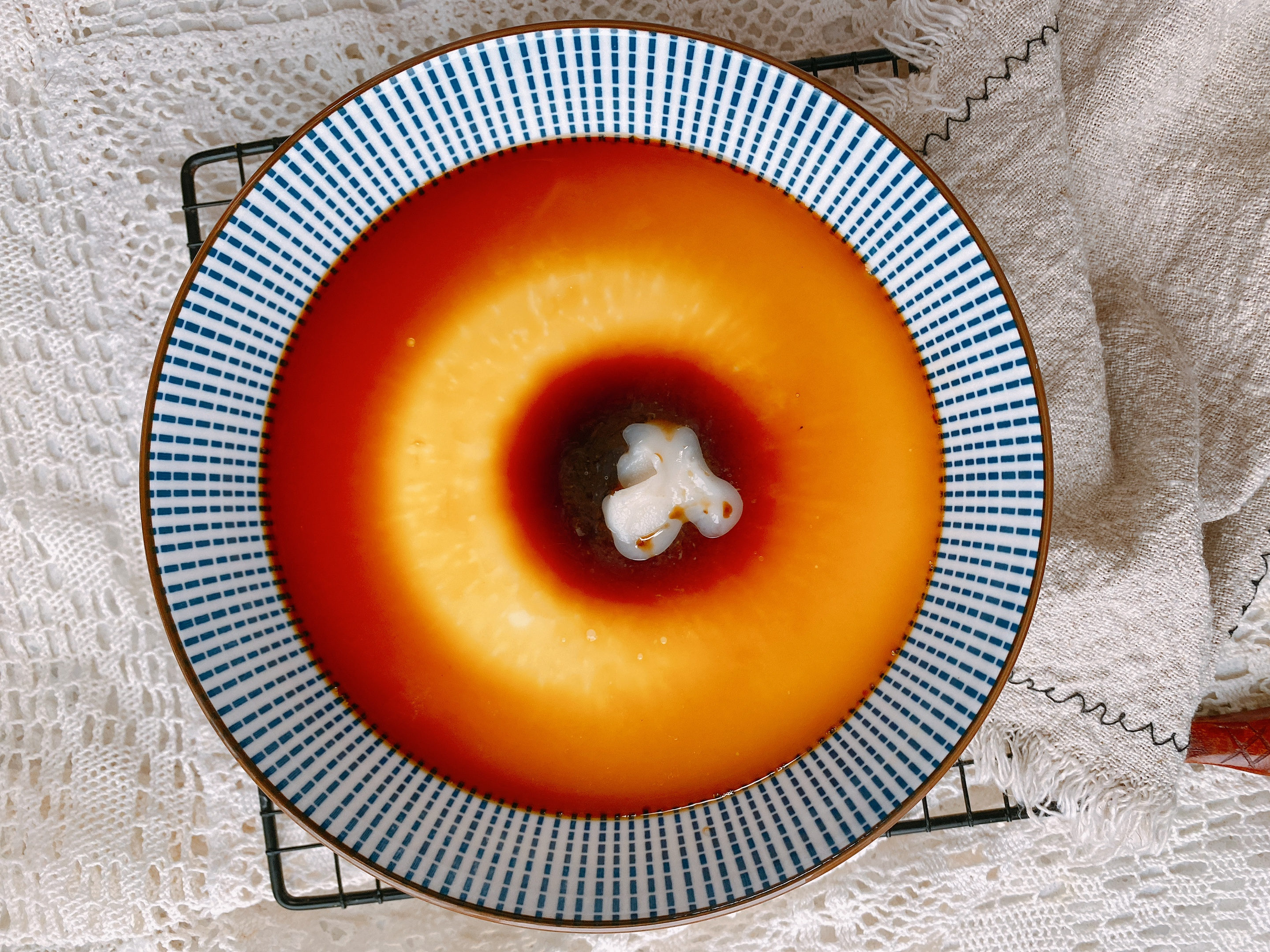 蒸蛋總失敗，牢記“4忌2放”，蒸好的蛋羹又滑又嫩，好吃到犯規