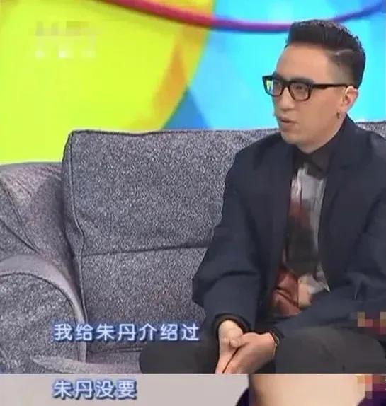 为父征婚求朱丹的“名嘴”华少，幸于口败于嘴
