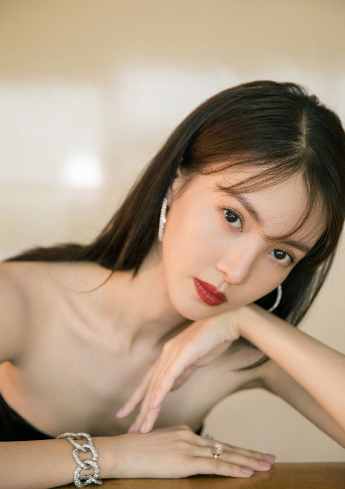 金晨的可盐可甜，在《浪姐》再次爆红