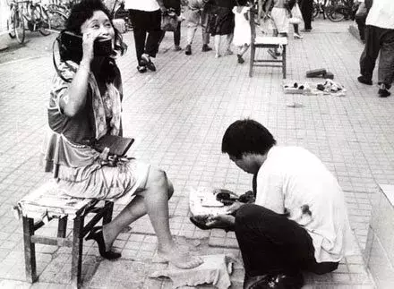 请回答1993:那一年窦唯如日中天,家驹不幸离世…