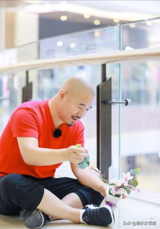 冲浪少年：李荣浩成功登上热搜，刘能换人演了爷青结