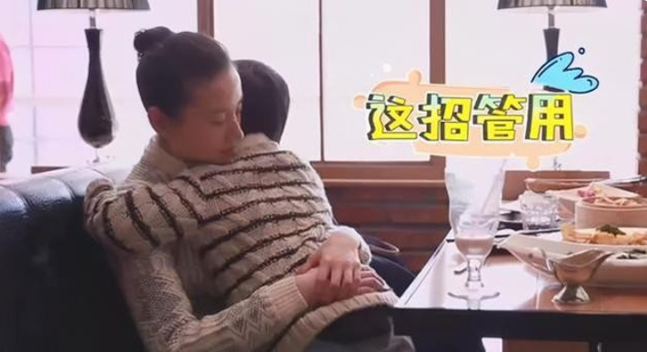 董潔潘粵明婚變內(nèi)幕，沒你想的那么簡單