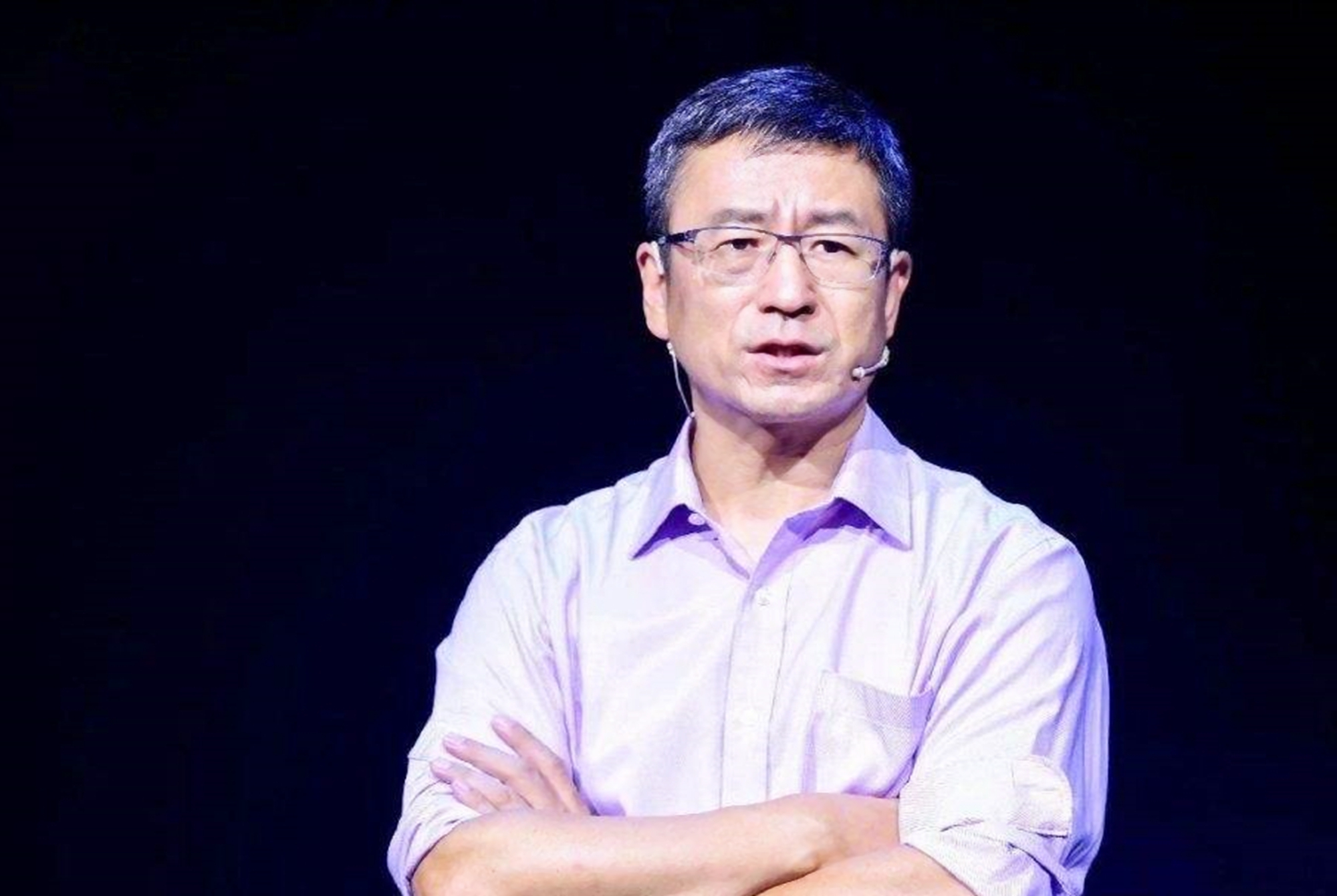 “惯子如害子”，央视名嘴白岩松：孩子多吃这三种苦才会有出息