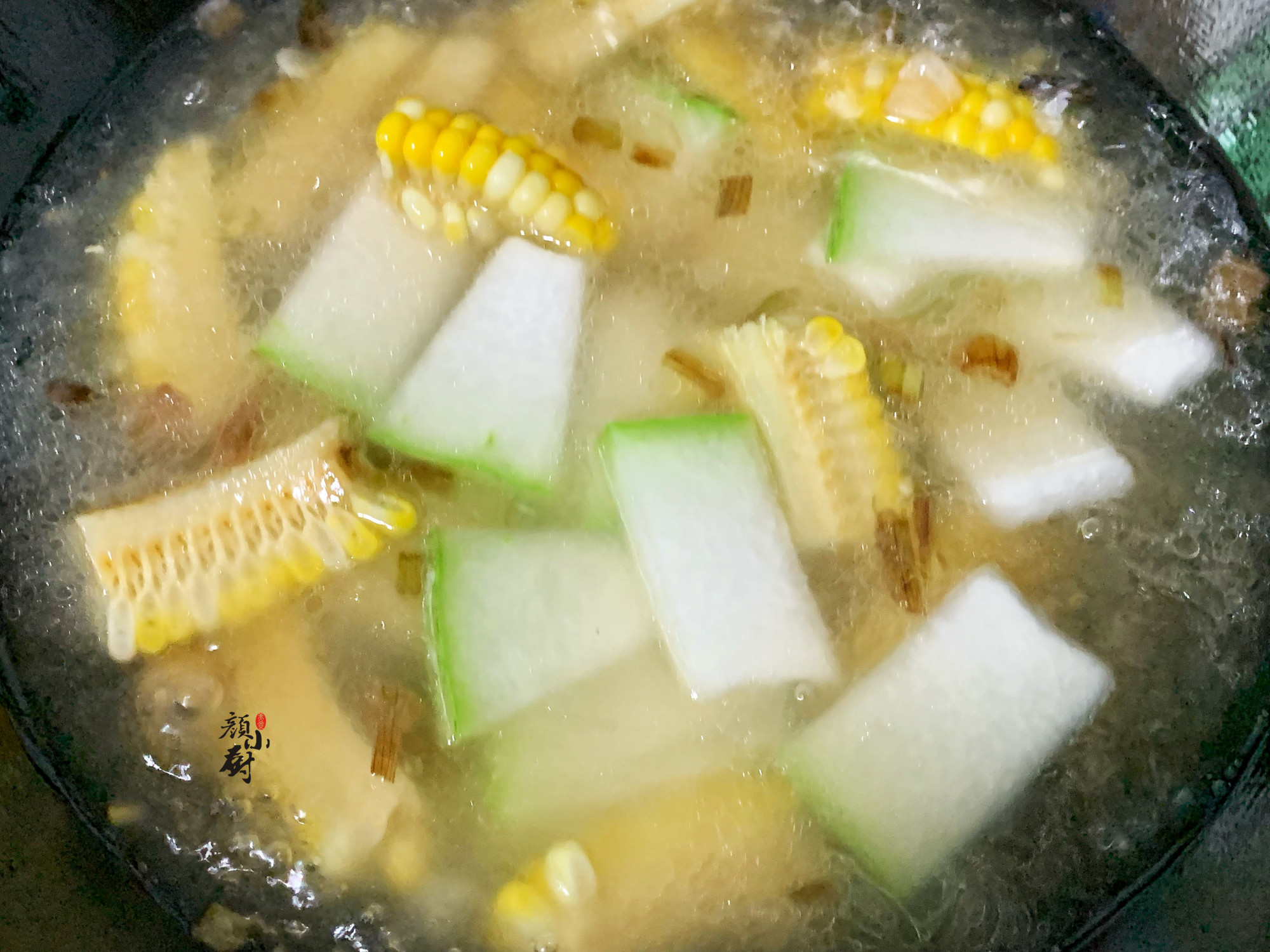 女人宁可不吃肉也要喝这汤，低脂又饱腹，简单又美味