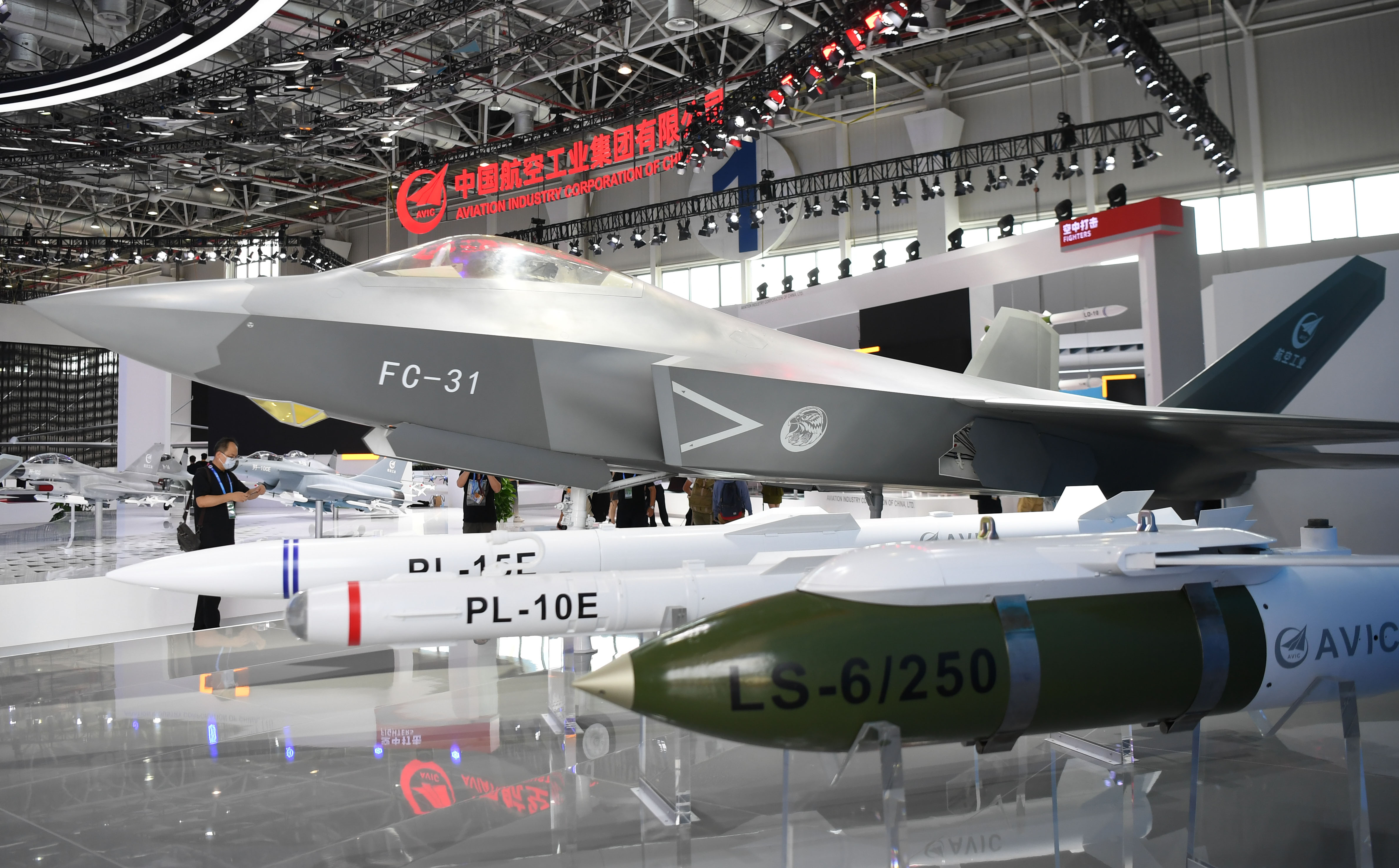 �麣��չ�����������Ʒ����϶����ף��й�10���������100�귢չ