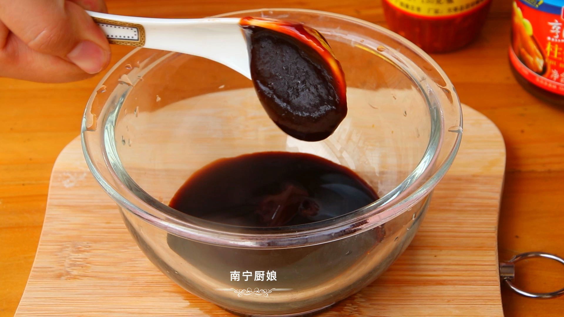 雞爪這做法太好吃了，軟糯入味，入口脫骨，難怪廣東人早茶必吃它