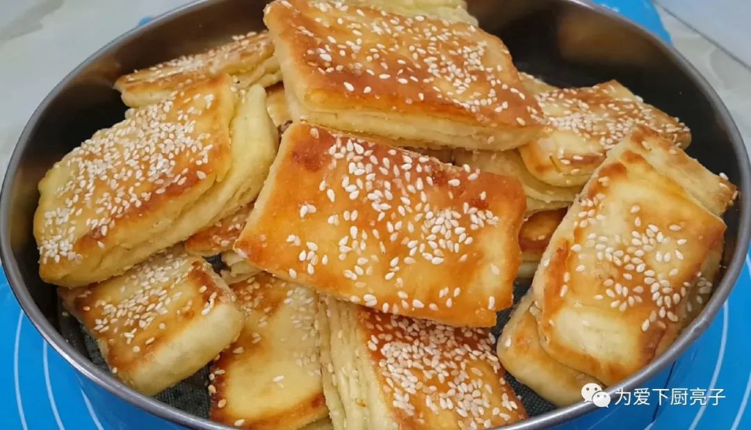 千層小糖餅做法，全程不用燙麵，鬆軟香甜又解饞，沒烤箱也能成功