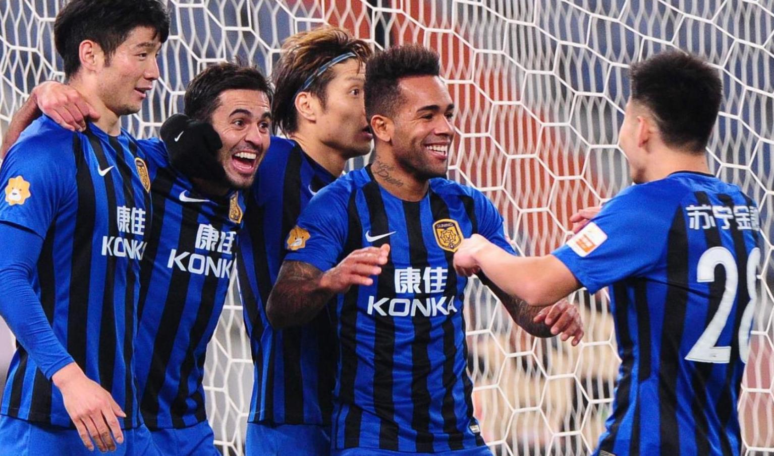 江苏队告别中超联赛，成中国足坛笑柄，5亿债务