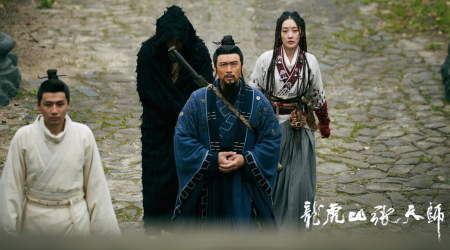 《張?zhí)鞄煛肺从诚然穑倩柿ν踔笤俪鼋?jīng)典，網(wǎng)友：拜見老天師
