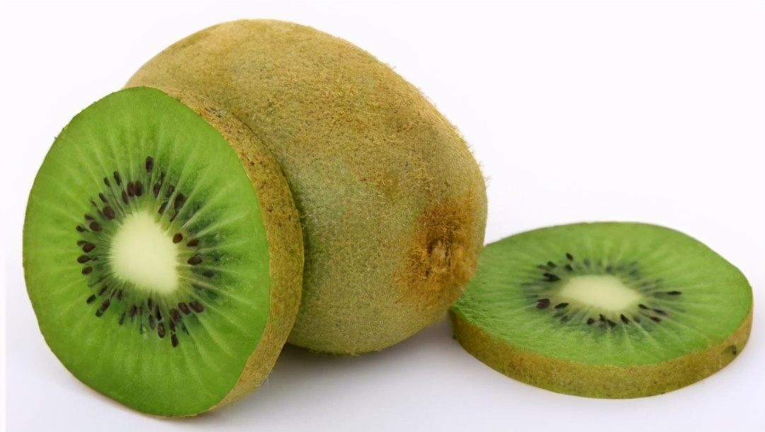 摄入猕猴桃等富含维生素C的水果或能有效增强机体的活力