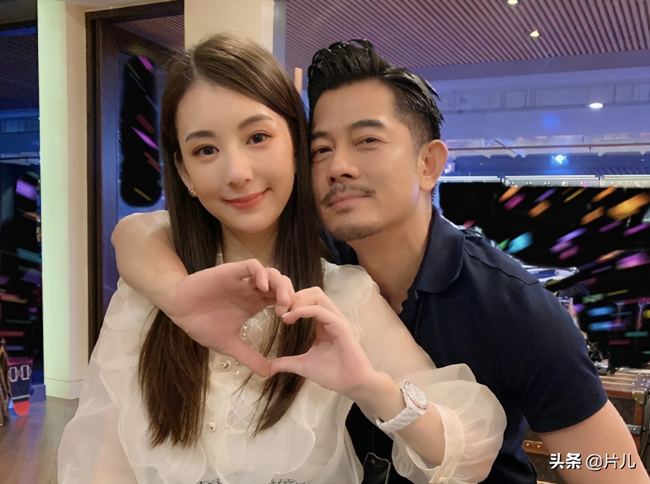 潘玮柏妻子好友Amy姐现身，惨遭王思聪吐槽后，首次正面回应