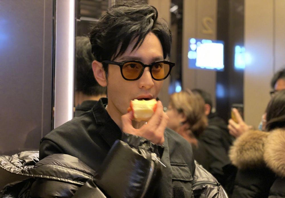 黄晓明公布减肥菜单，减20斤只需每天吃三样，网