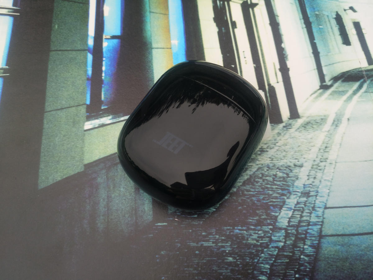 延迟与音质全新体验，JEET ONE升级版蓝牙耳机