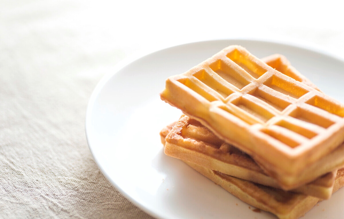 Teach you to make China husband cake in the home, do not need to knead dough leaven dough, need an oven only, each announce is soft delicious