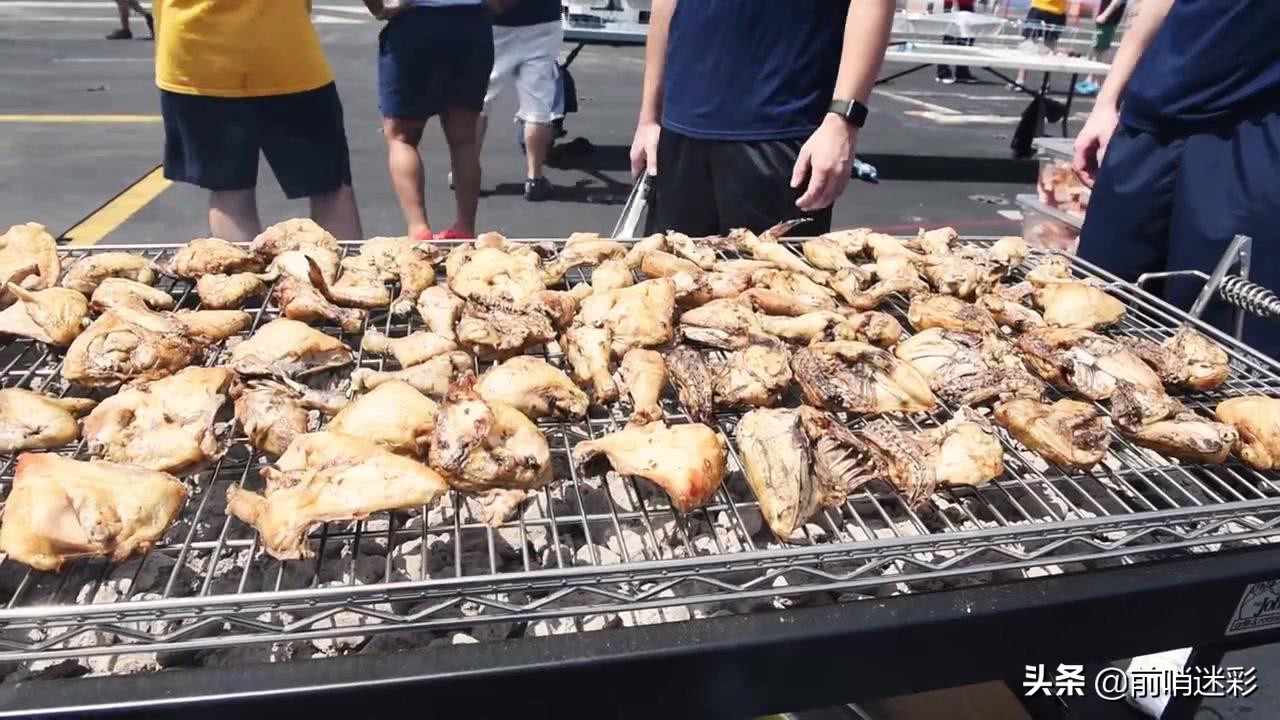 美军航母闲暇时有多放纵？不仅能开派对，还有