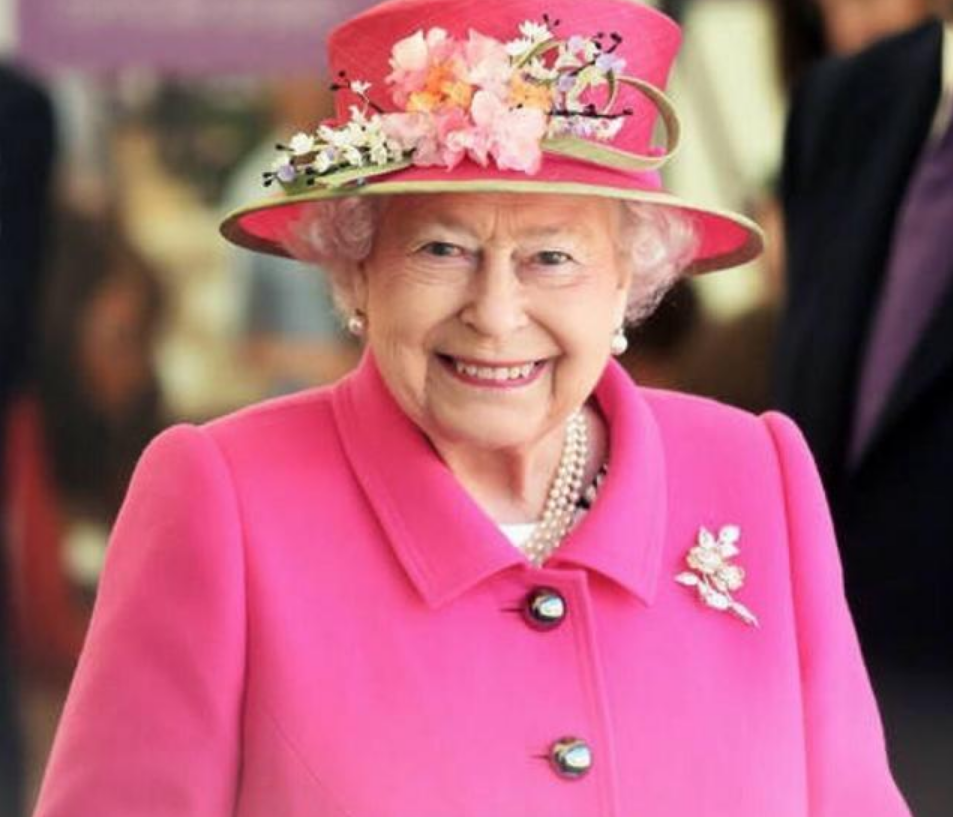 英女王保養得太好了，96歲皮膚白嫩還不長斑，護膚方法其實很簡單