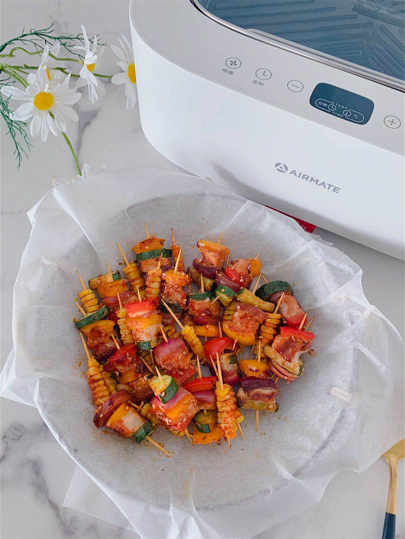 最近超火的牙签烤肉串，在家就能轻松做，一口一串好吃停不下来