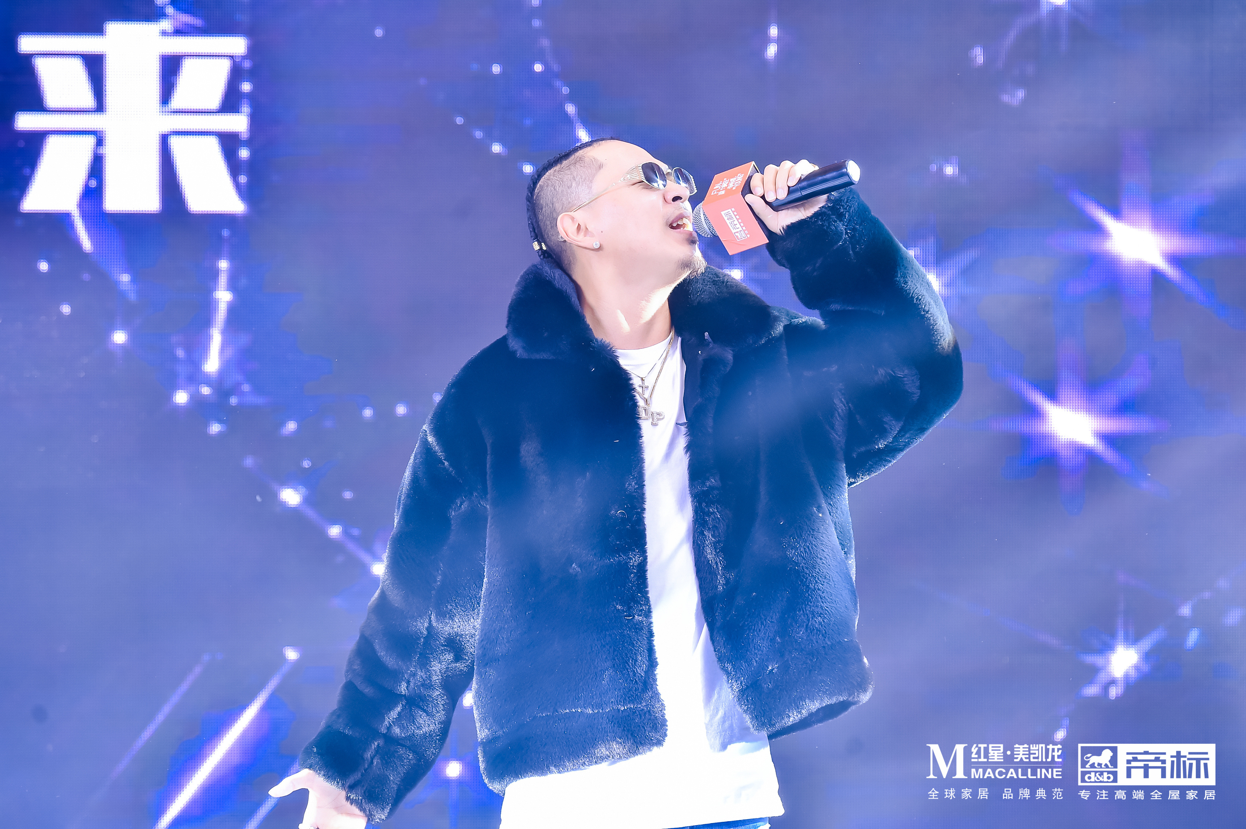 帝标星YOUNG店盛大揭幕，狙击Z世代的空间主义