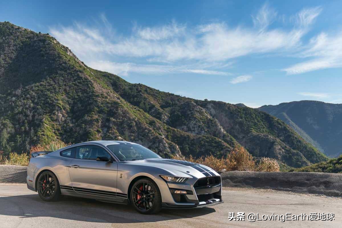 2020年福特野馬謝爾比GT500：一改以往美式肌肉車的操控