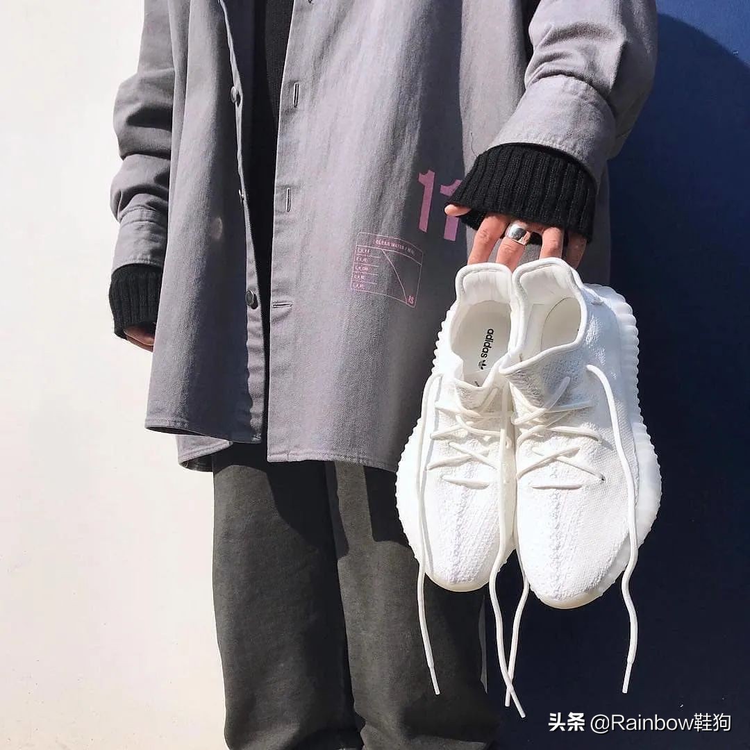 万万没想到 年年夏天都疯涨的 Yeezy 350 今年我能随便挑