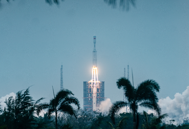 嫦五�挖土�歸來後，美酸的不行，拜登團隊向中國喊話：談合作吧