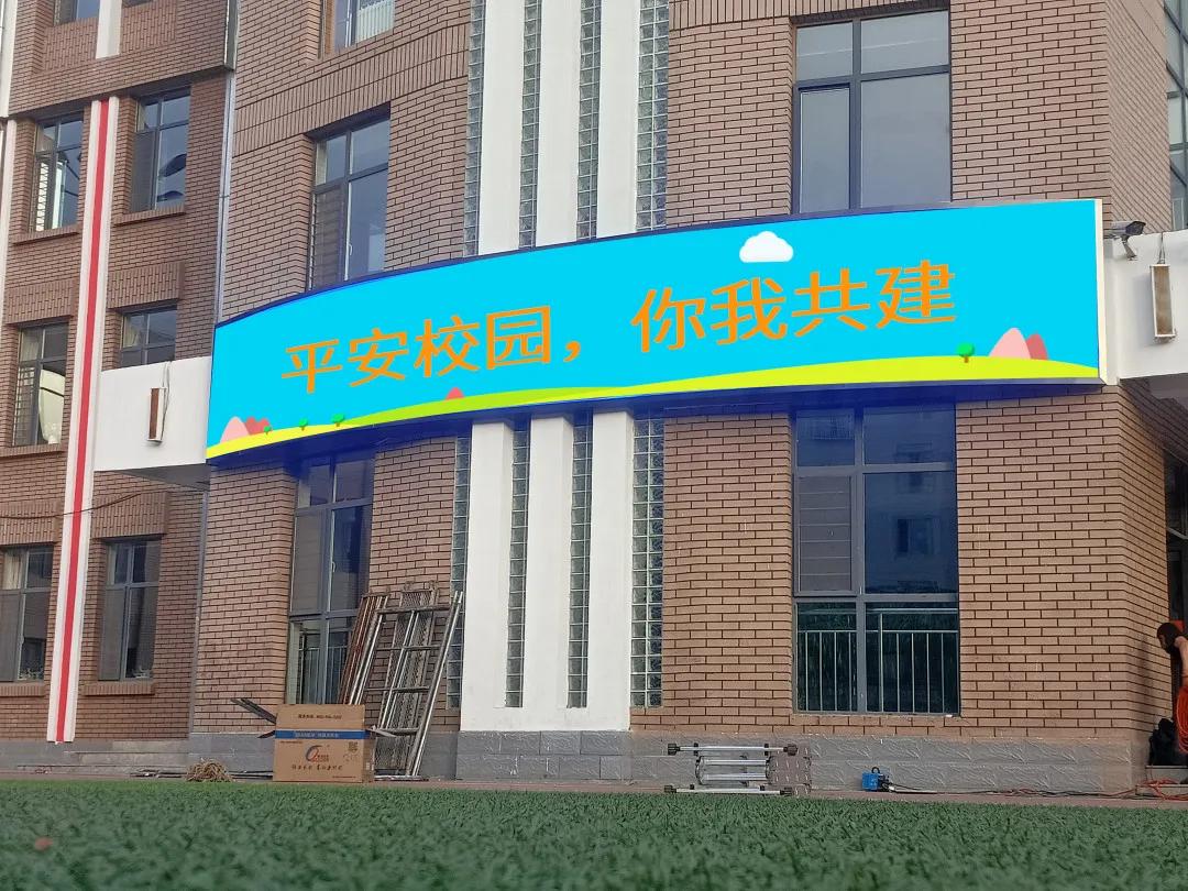 決勝年末消費旺季，門(mén)頭全彩屏少不了