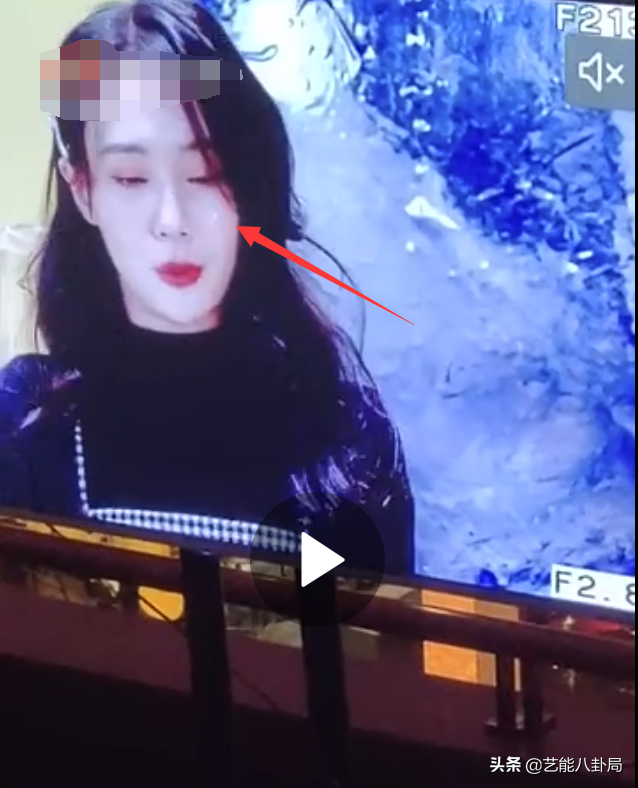 郑爽退圈视频曝光，哭着承认不懂事！网友：不