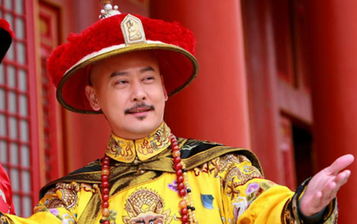 真实的乾隆长啥样？意大利画家画了出来，如今