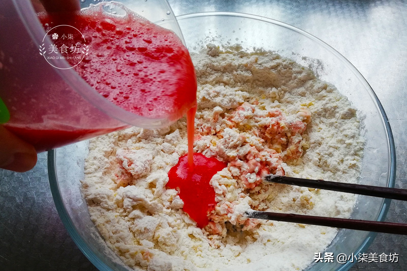 图片[4]-面粉别蒸馒头了 加2个西红柿 不用蒸不用烙 出锅比肉还香-起舞食谱网