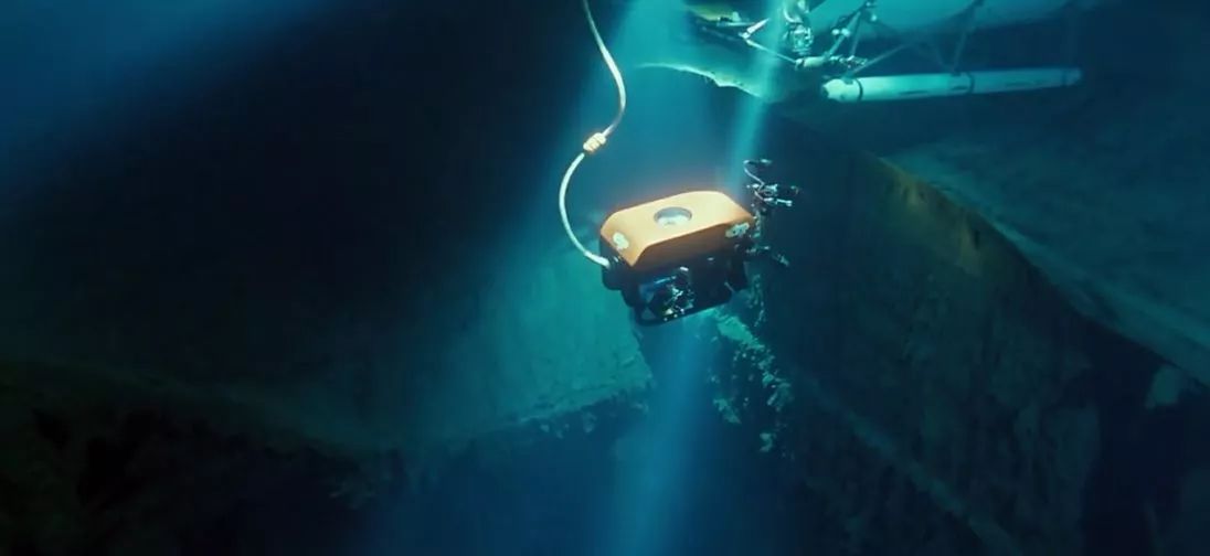 《泰坦尼克号》万字幕后解析，无论过去多少年