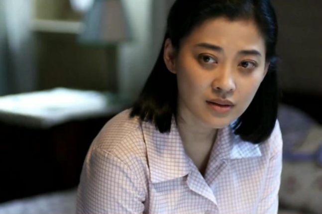 梅婷女儿用名字“秀恩爱”，7岁独自拍封面，和