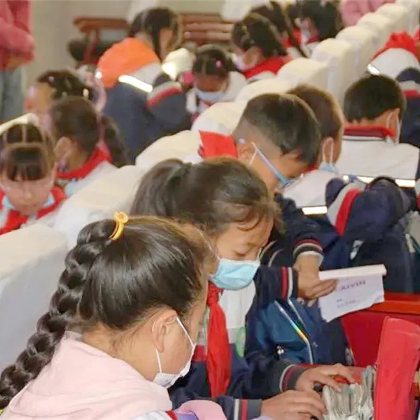 成都市双流区棠湖小学联合送教｜送教促提升 辐射共成长
