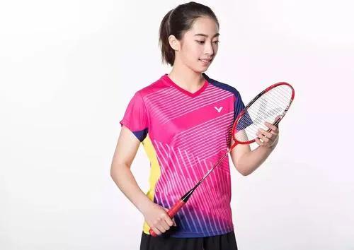 王适娴的故事：羽坛女神，17岁与谌龙私定终身，为爱情主动求婚