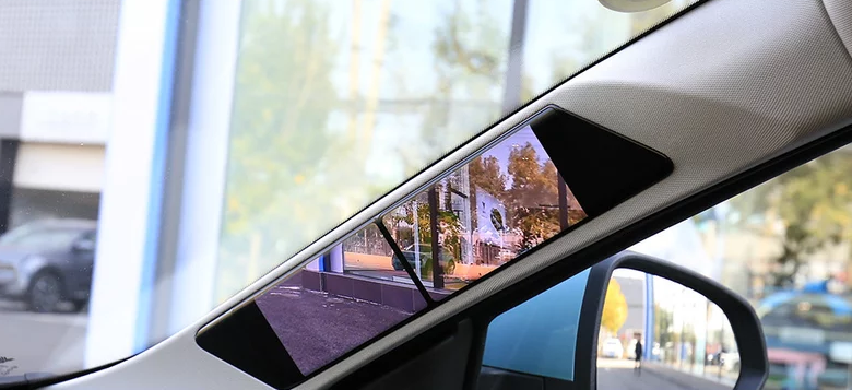 �۸м��ѣ�����������ۣ��쳵�������Ĵ���ó���ӭΧ��