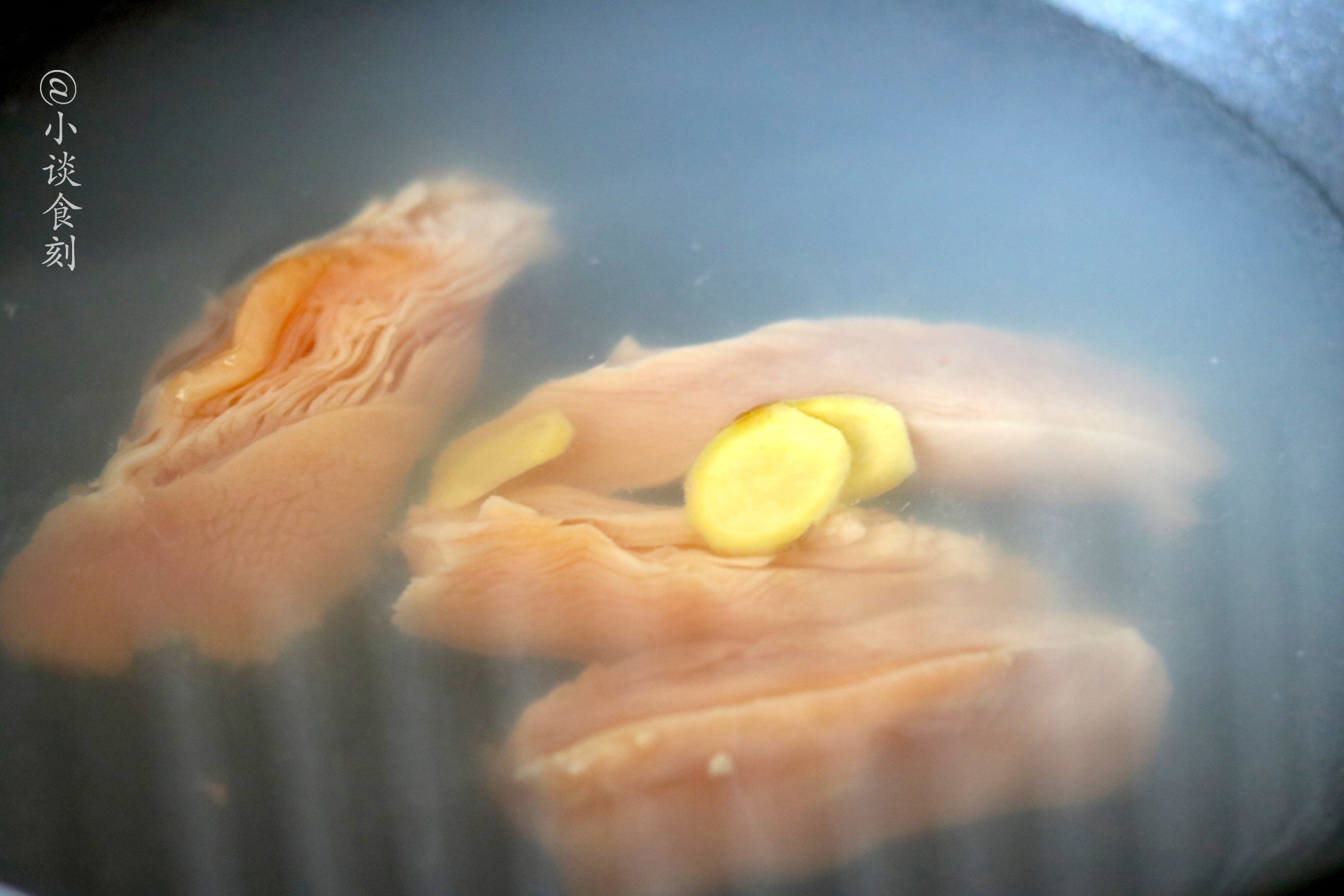 三伏天，教你鸡肉新做法，蛋白质丰富，5块钱做一盘，天热要多吃