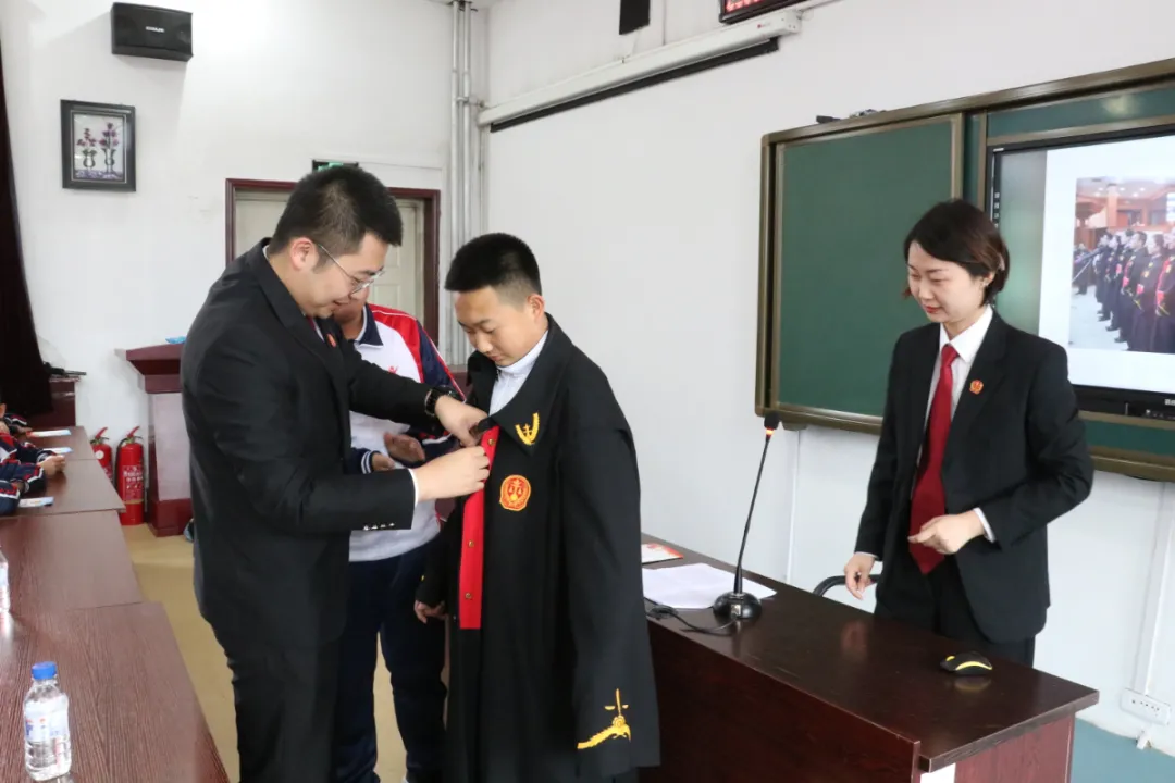 「我为群众办实事」预防青少年犯罪，普法是关键