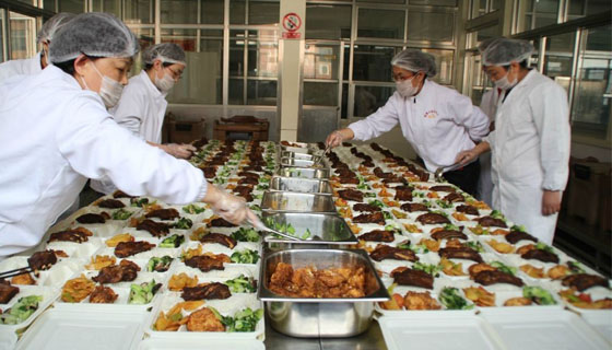 食堂承包三大注意事項 食堂管理成焦點(diǎn)
