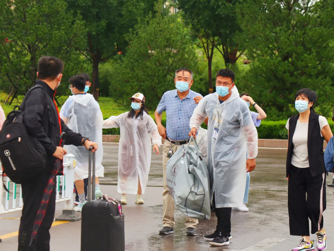 成长新起点 追梦少年人 | 潍坊恒德实验学校2021级高一新生报到侧记