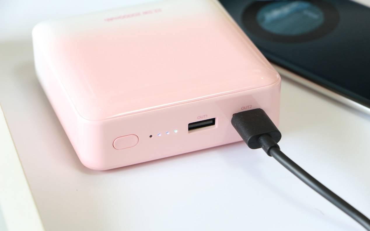 22.5W华为快充、无需情怀！共享充电宝有借无回？诺基亚P6202测评