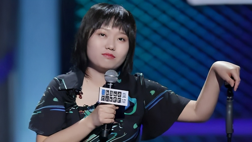李雪琴幕后身份被曝，李诞拍马难及，是王建国不配了