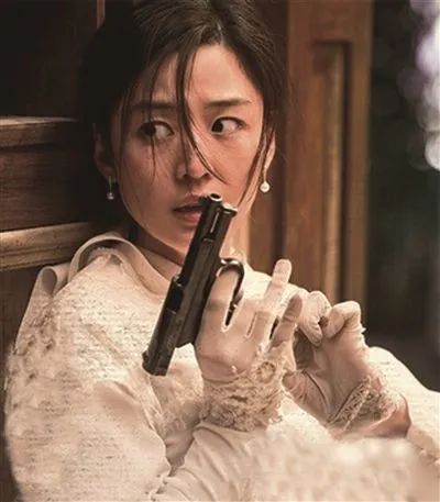 十大魔鬼身材的性感女杀手!全智贤李美琪朱莉谁最有魅力 十大魔鬼身材的性感女杀手!全智贤李美琪朱莉谁最有魅力