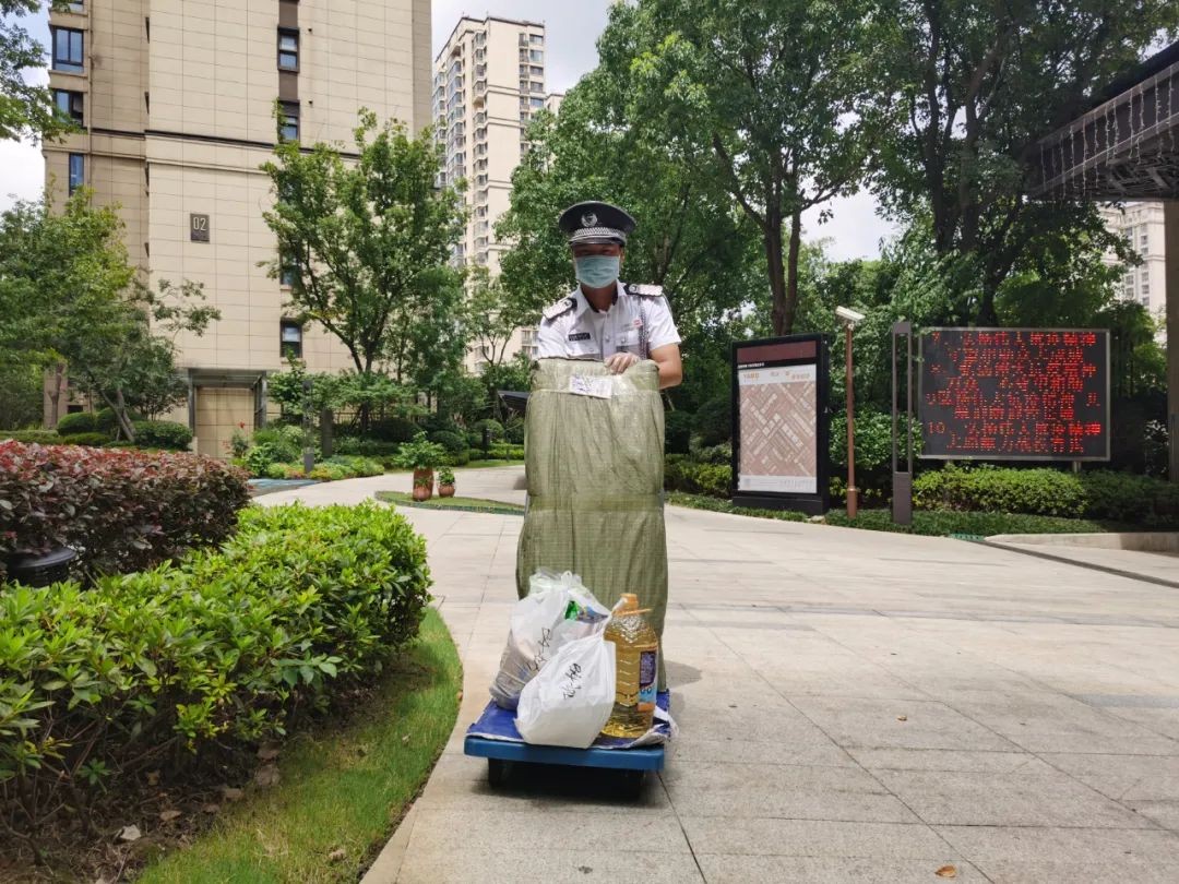 疫情下，有他们在就一点也不慌