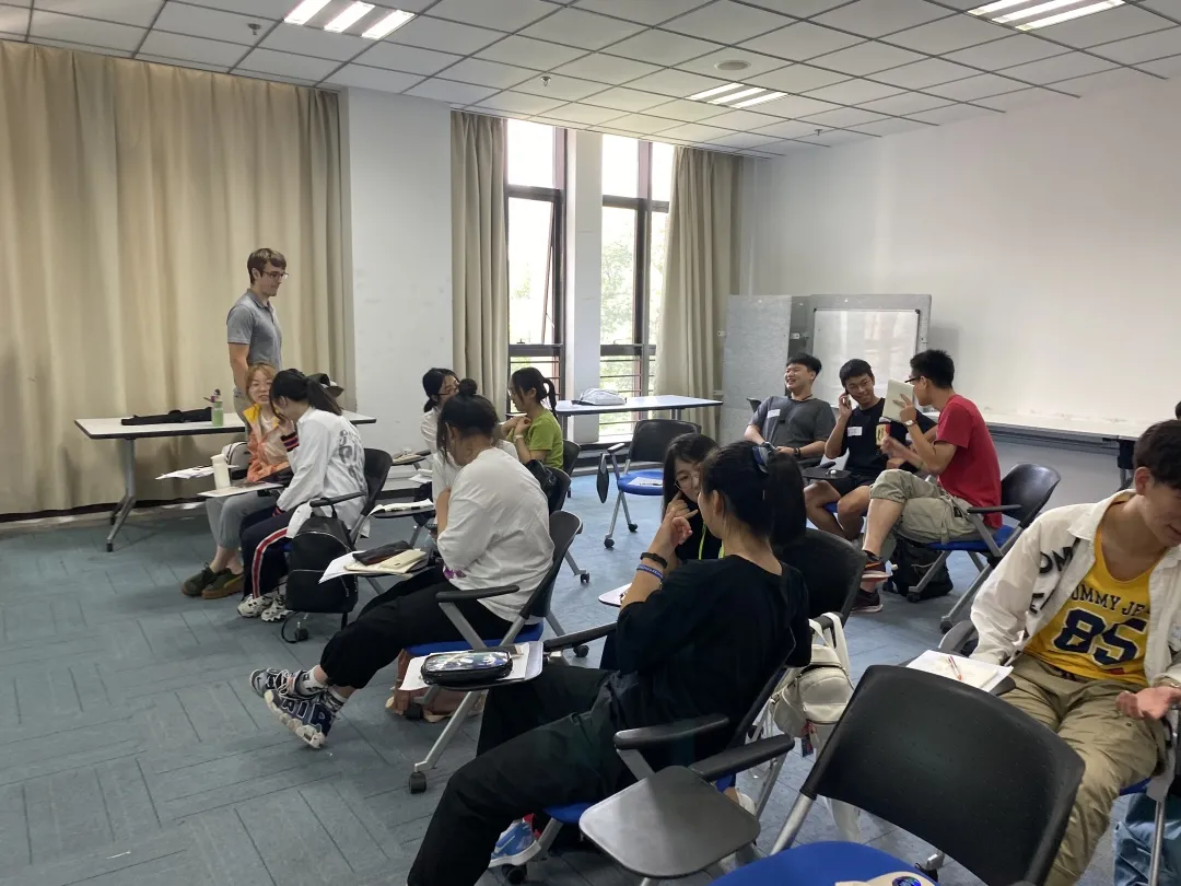 7天时间,这群高中生们在温肯都经历了什么