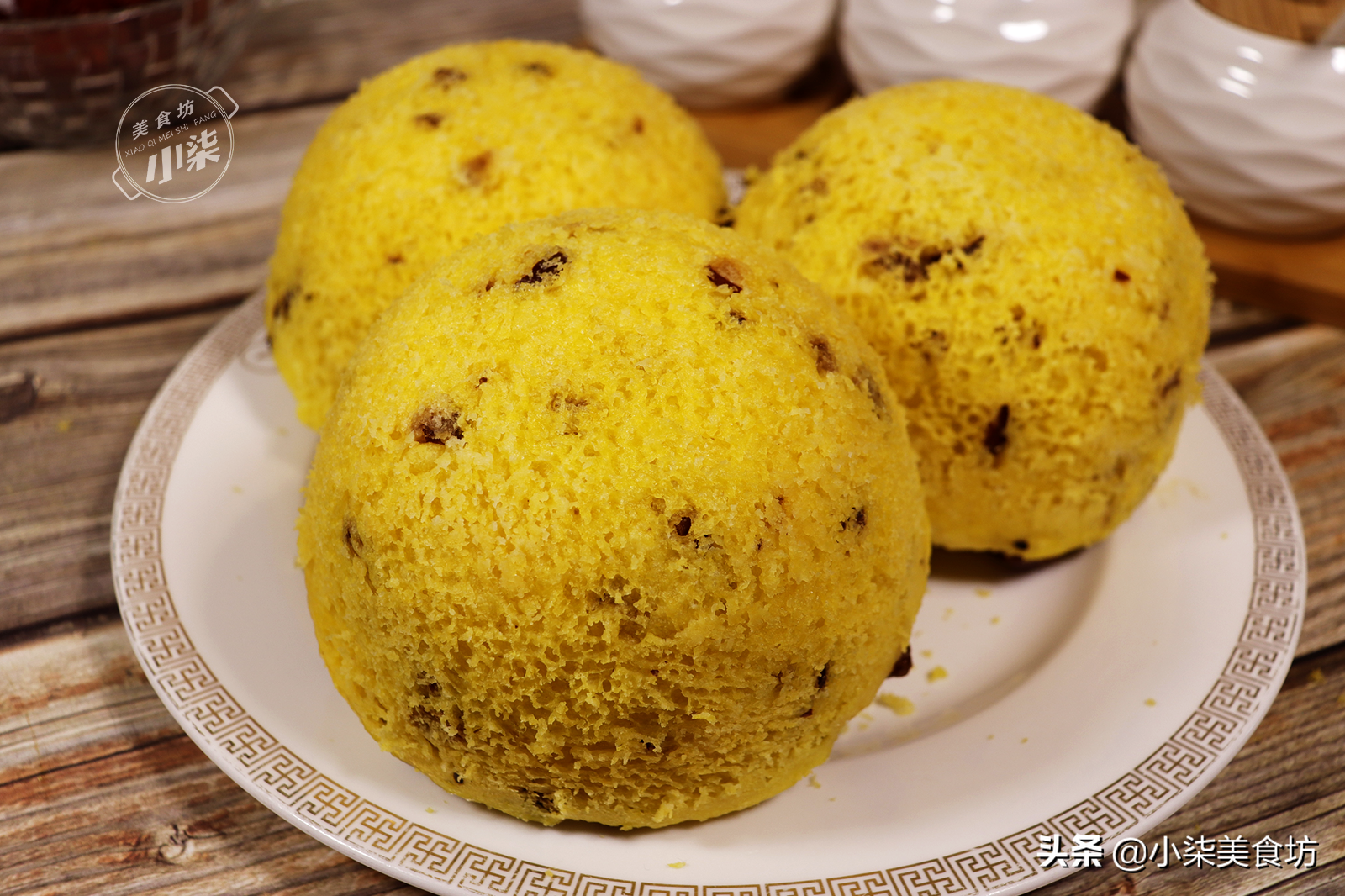 天冷橘子不要直接吃，打2个鸡蛋，暄软香甜，吃过一次就念念不忘