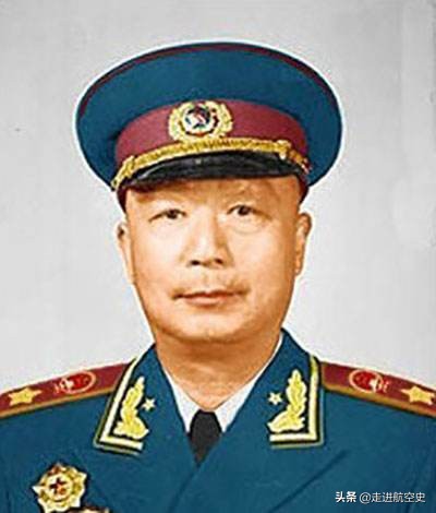 首射导弹核弹头，聂帅突问：把握多大？沉寂片刻，钱学森回应真实