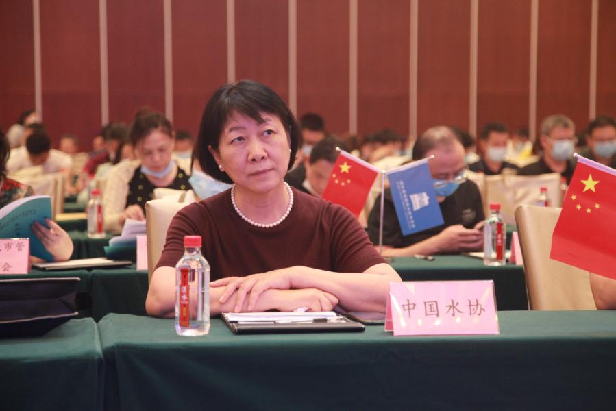 湖北省城镇供水排水协会第四届换届会员大会在汉召开