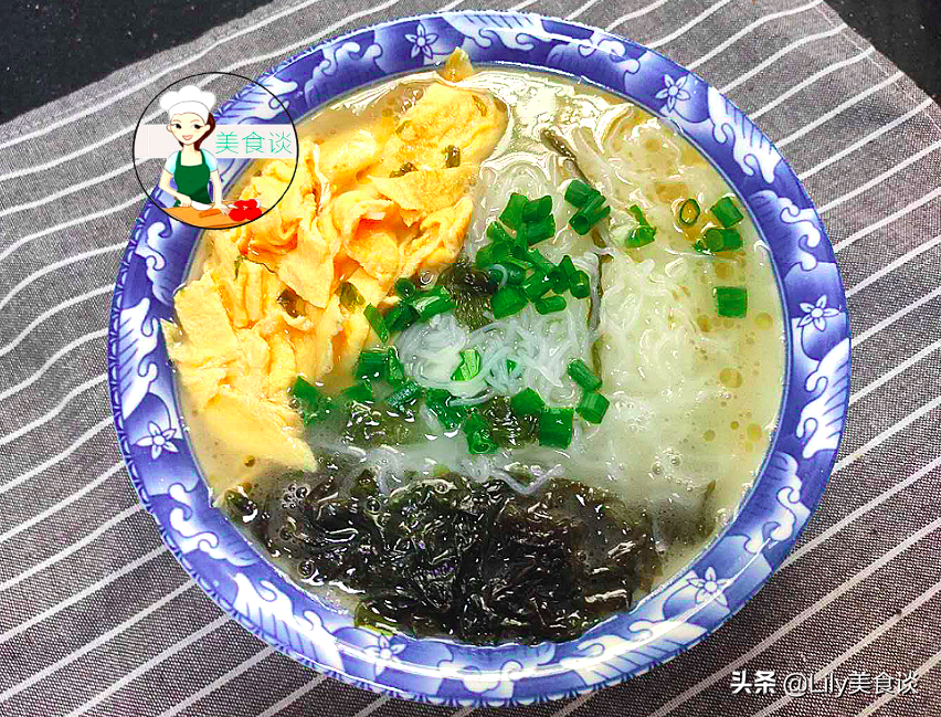 开学啦，早餐儿子最馋这碗粉，5分钟搞定，简单省事，我最乐意做